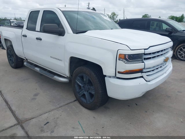CHEVROLET SILVERADO 1500 CUSTOM - 1
