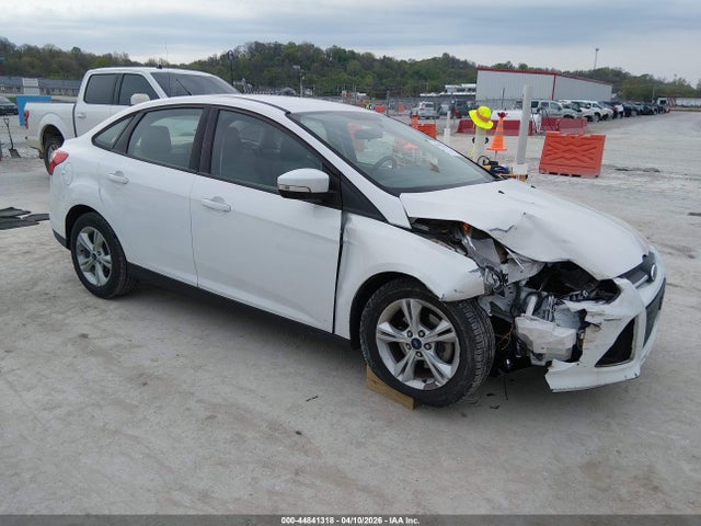 FORD FOCUS SE - 1