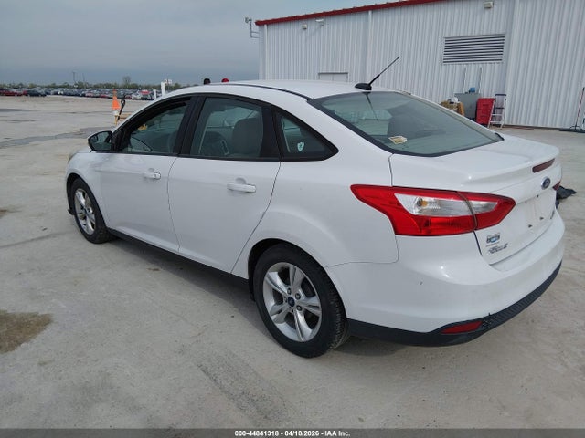 FORD FOCUS SE - 3
