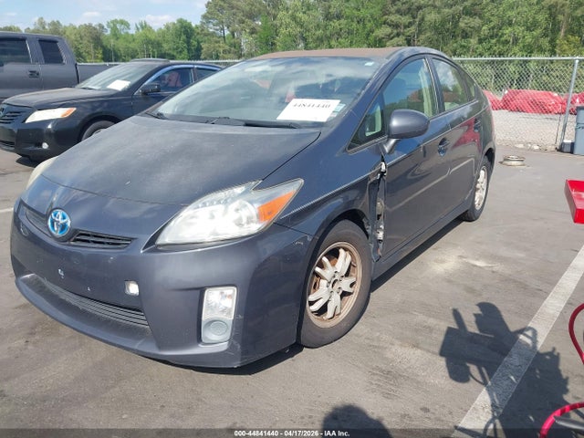 TOYOTA PRIUS - 2