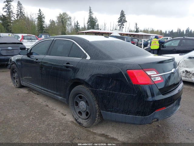 FORD POLICE INTERCEPTOR - 3