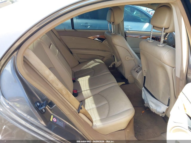 MERCEDES-BENZ E-CLASS - 8