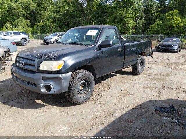 TOYOTA TUNDRA - 2