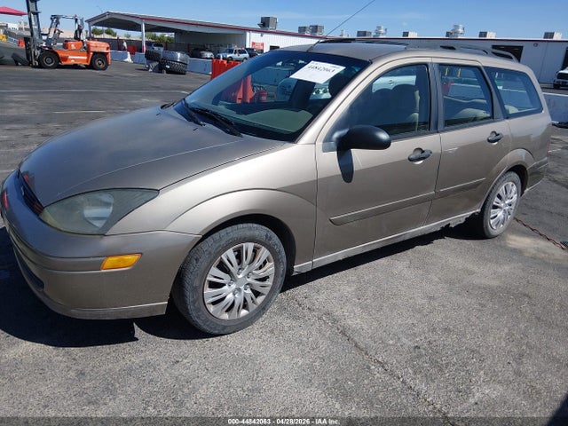 FORD FOCUS SE - 2