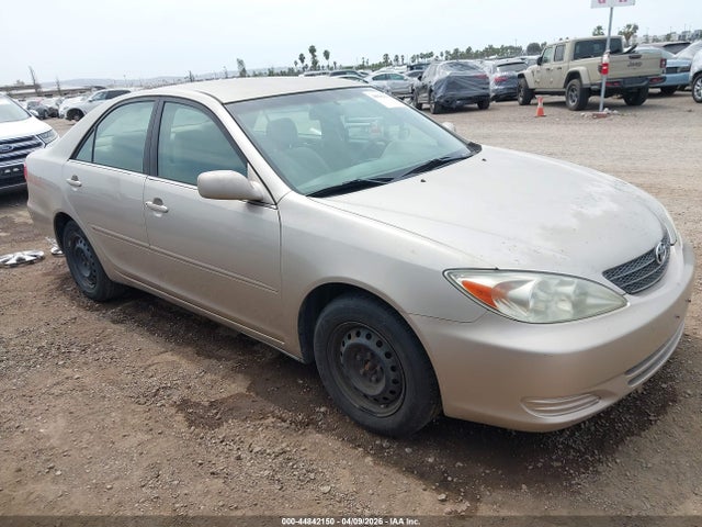 TOYOTA CAMRY - 1