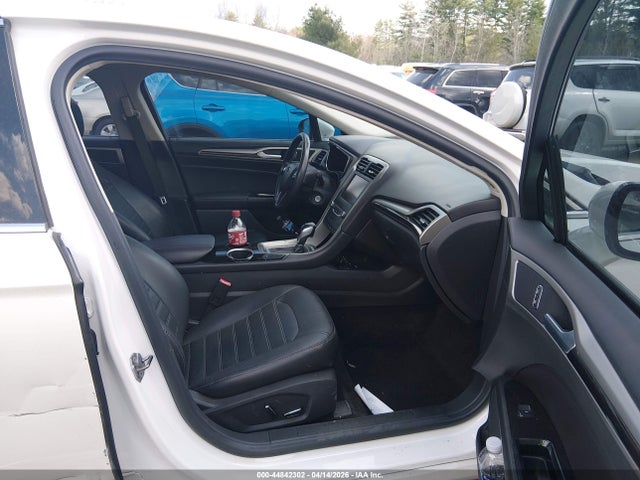FORD FUSION HYBRID SE - 5