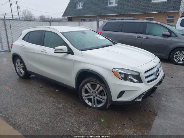 2015 MERCEDES-BENZ GLA 250 4MATIC