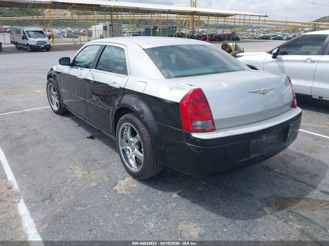 CHRYSLER 300 - 3