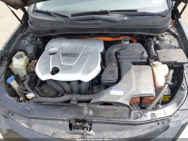HYUNDAI SONATA HYBRID - 10