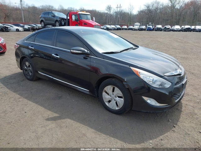 HYUNDAI SONATA HYBRID - 1