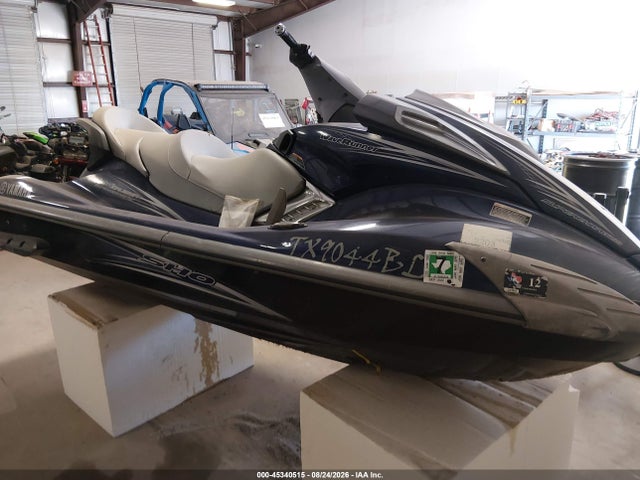 2011 YAMAHA FX CRUISER 
