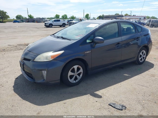 TOYOTA PRIUS - 2