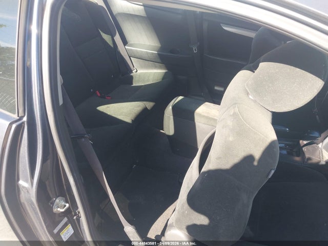 HONDA ACCORD 2.4 LX - 8