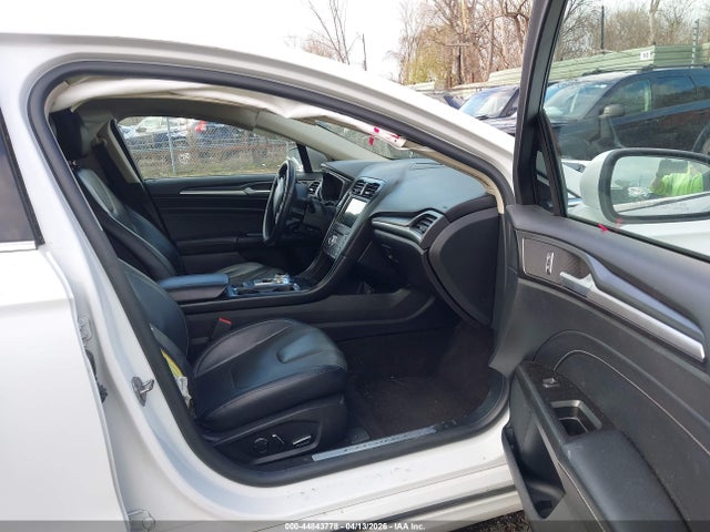 FORD FUSION TITANIUM - 5