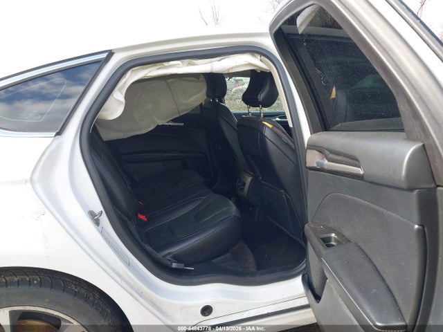 FORD FUSION TITANIUM - 8