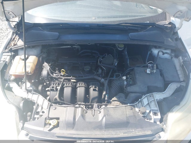 FORD FOCUS SE - 10