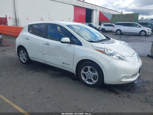 2016 NISSAN LEAF SL