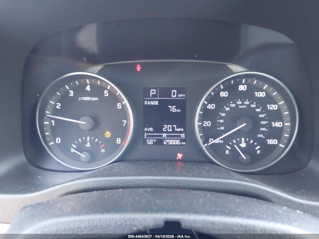 HYUNDAI ELANTRA SE - 7