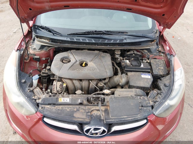 HYUNDAI ELANTRA LIMITED - 10