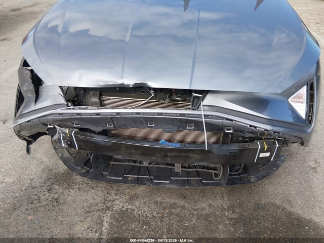 HYUNDAI ELANTRA VALUE EDITION - 6