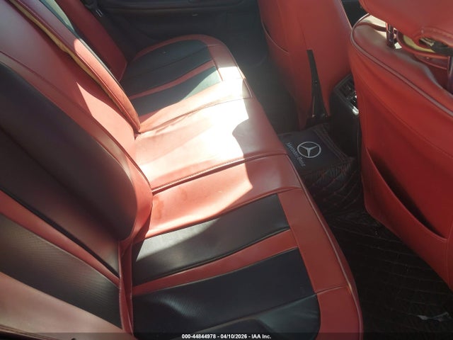 MERCEDES-BENZ E-CLASS - 8