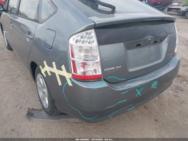 TOYOTA PRIUS - 6
