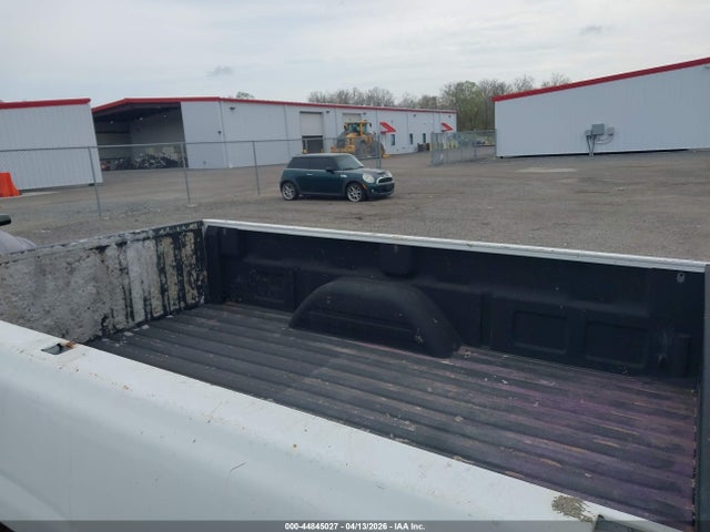 CHEVROLET SILVERADO 1500 CLASSIC WORK TRUCK - 8