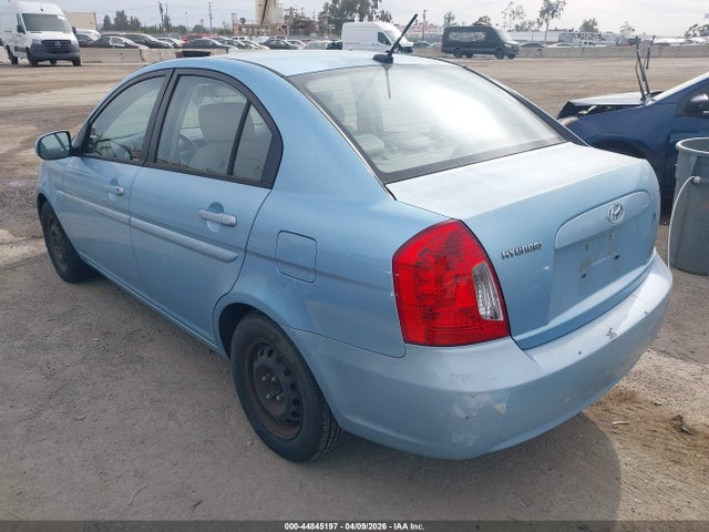 HYUNDAI ACCENT GLS - 3