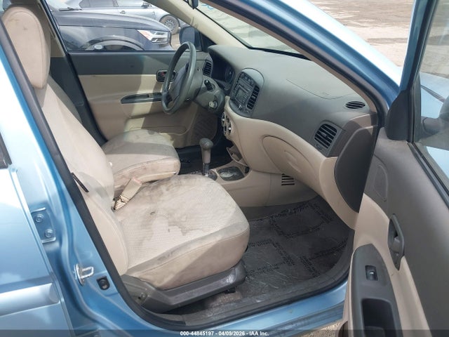 HYUNDAI ACCENT GLS - 5