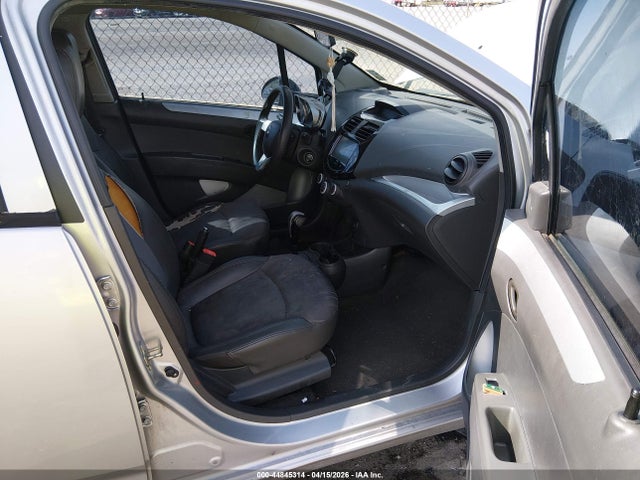 CHEVROLET SPARK 1LT AUTO - 5