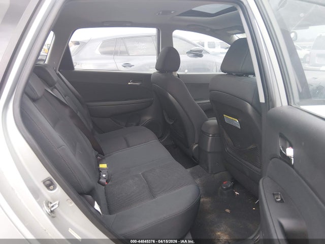 HYUNDAI ELANTRA TOURING SE - 8