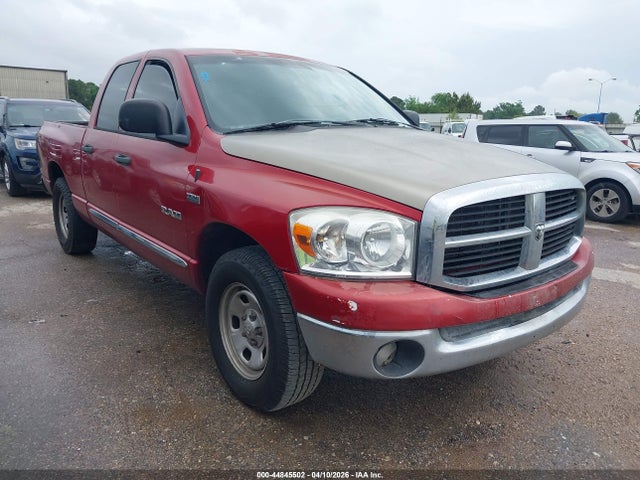 DODGE RAM 1500 SLT - 1