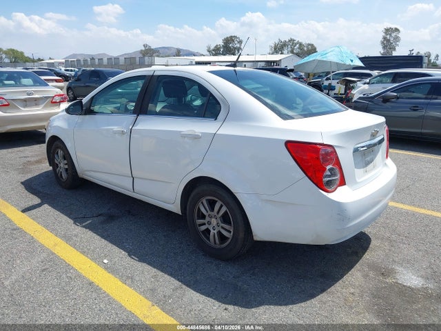 CHEVROLET SONIC LT AUTO - 3