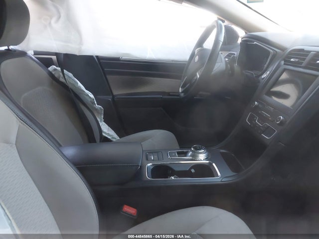 FORD FUSION SE - 5
