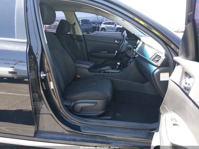 KIA OPTIMA HYBRID - 5