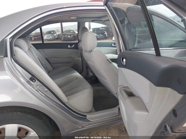 HYUNDAI SONATA GLS V6 - 8