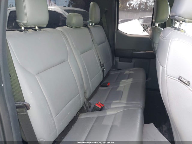 صورة 8 لـ 2021 FORD F-150 XL