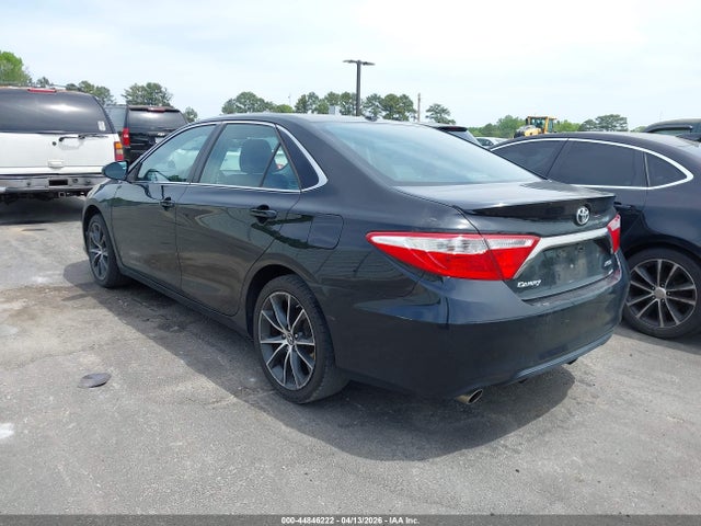 TOYOTA CAMRY - 3