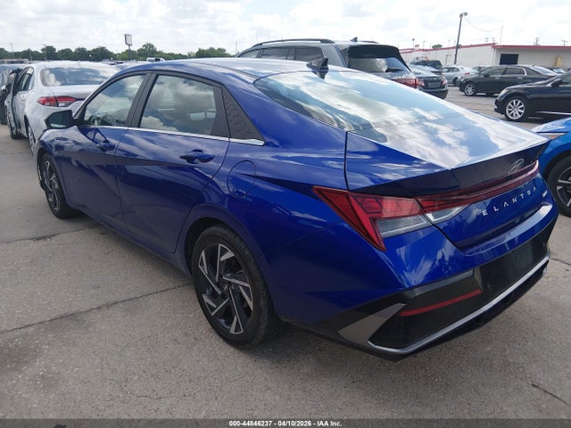 HYUNDAI ELANTRA LIMITED - 3