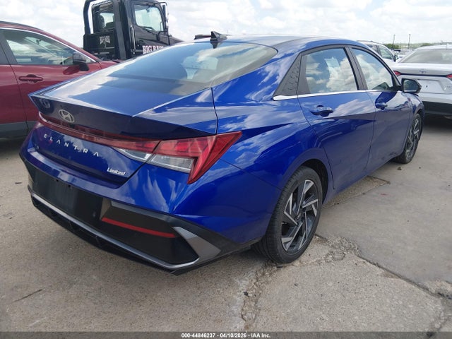 HYUNDAI ELANTRA LIMITED - 4