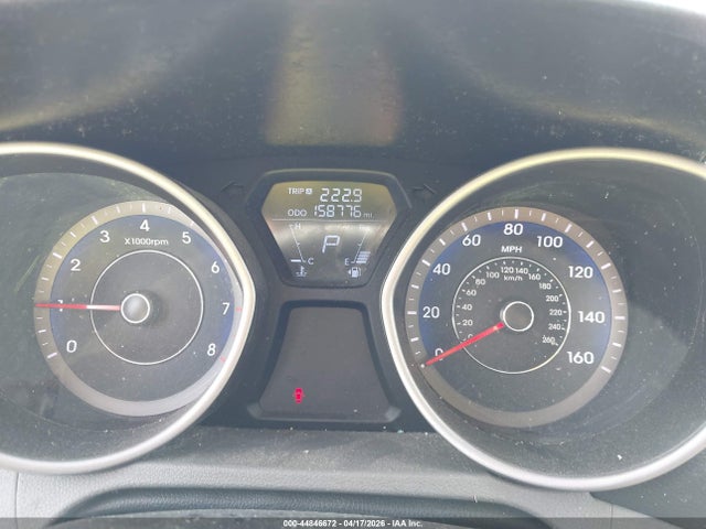 HYUNDAI ELANTRA GLS - 7