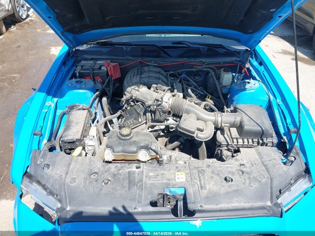 FORD MUSTANG V6 - 10