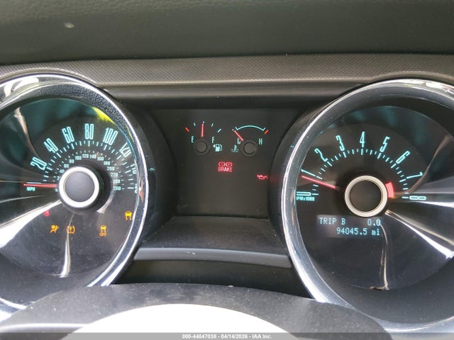 FORD MUSTANG V6 - 7