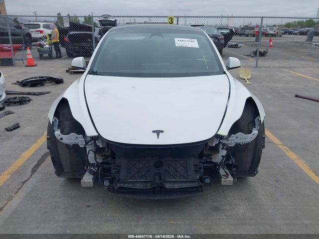 صورة مصغرة 13 لـ 2021 Tesla MODEL 3 STANDARD RANGE PLUS REAR-WHEEL DRIVE