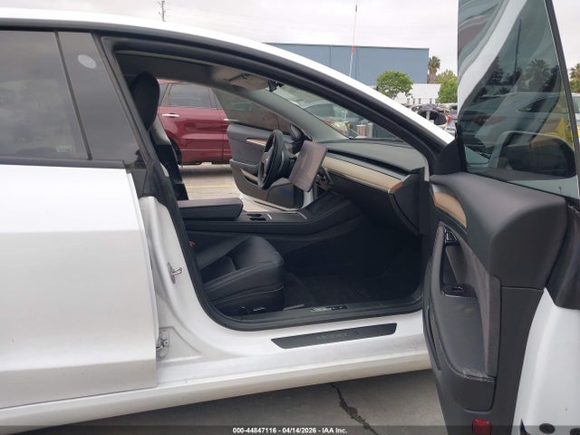 صورة 5 لـ 2021 Tesla MODEL 3 STANDARD RANGE PLUS REAR-WHEEL DRIVE