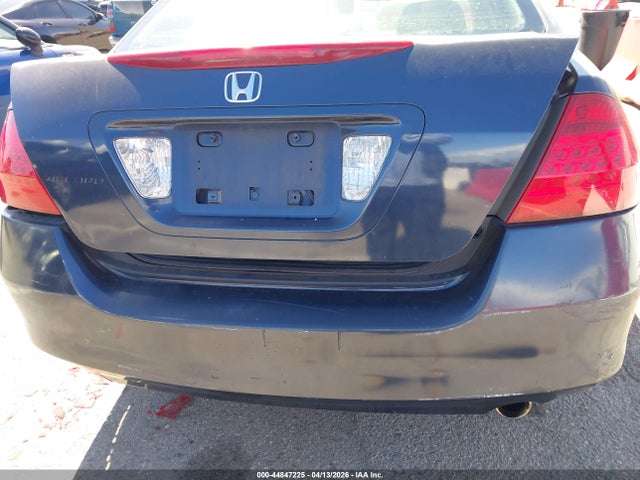 HONDA ACCORD 2.4 LX - 6