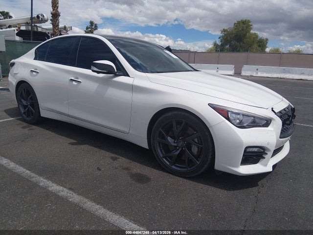 2015 INFINITI Q50 SPORT