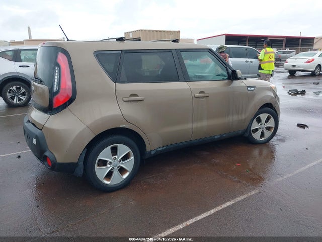 KIA SOUL - 4