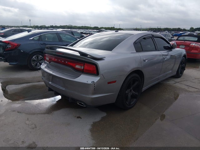 DODGE CHARGER SXT - 4