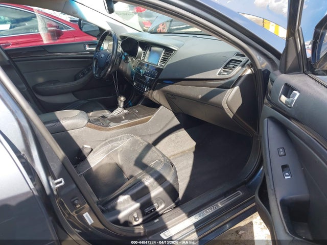 KIA CADENZA PREMIUM - 5